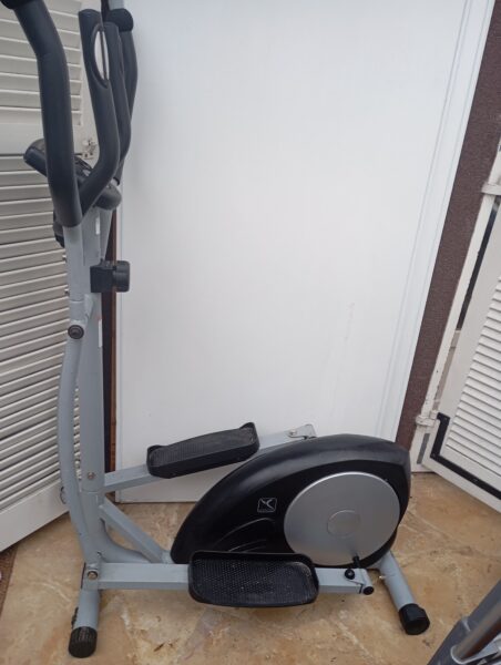 Vélo elliptique très bon état
