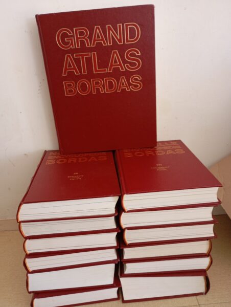 Encyclopédie Atlas très bon état
