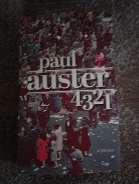 Livre très bon état 4321 de Paul Auster